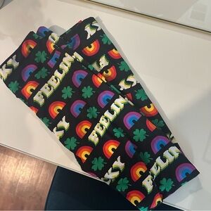 LuLaRoe “Feelin’ Lucky” Leggings